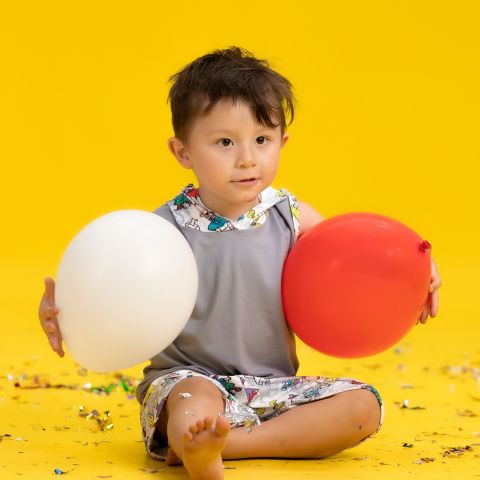 Pijama de niño en short.